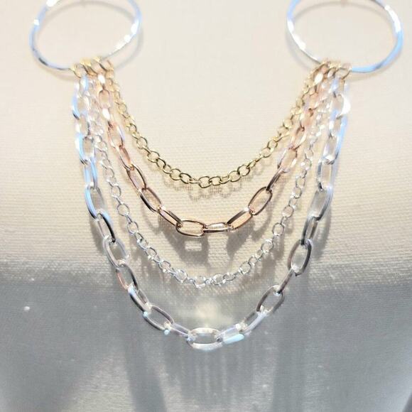 MULTI Tone Chain and Linked Circle Necklace - Picture 4 of 9